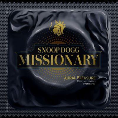 POCHETTE RECTO SNOOP DOG MISSIONARY